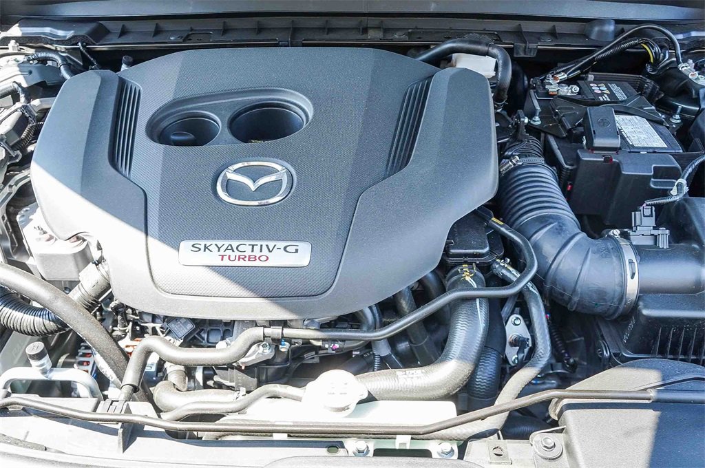 New 2025 MAZDA CX-30 2.5 Turbo w/ Premium Plus Pkg image 11