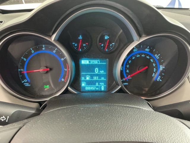Used 2015 Chevrolet Cruze L FWD image 24