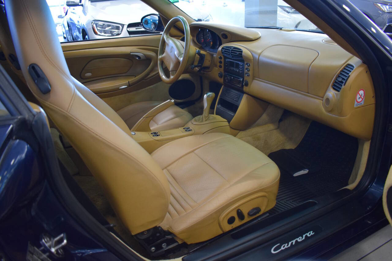Used 2000 Porsche 911 Carrera image 15