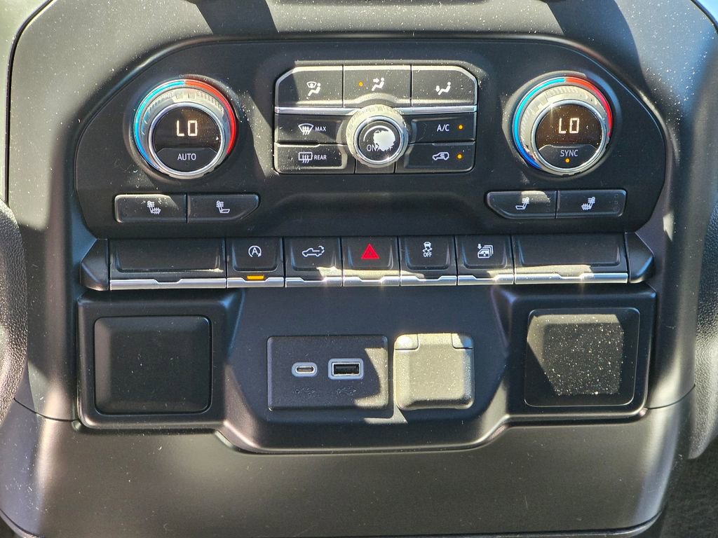 Used 2019 Chevrolet Silverado 1500 RST w/ All-Star Edition AWD/4WD image 16