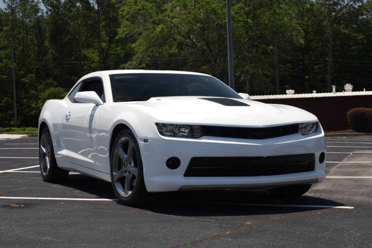 Used 2014 Chevrolet Camaro SS w/ RS Package RWD image 7