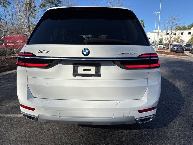 Certified 2024 BMW X7 xDrive40i w/ Premium Package image 15