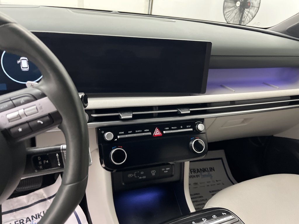 Used 2026 Hyundai Tucson Limited FWD image 19