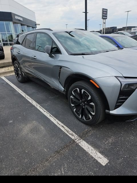 Certified 2024 Chevrolet Blazer EV RS AWD/4WD image 3