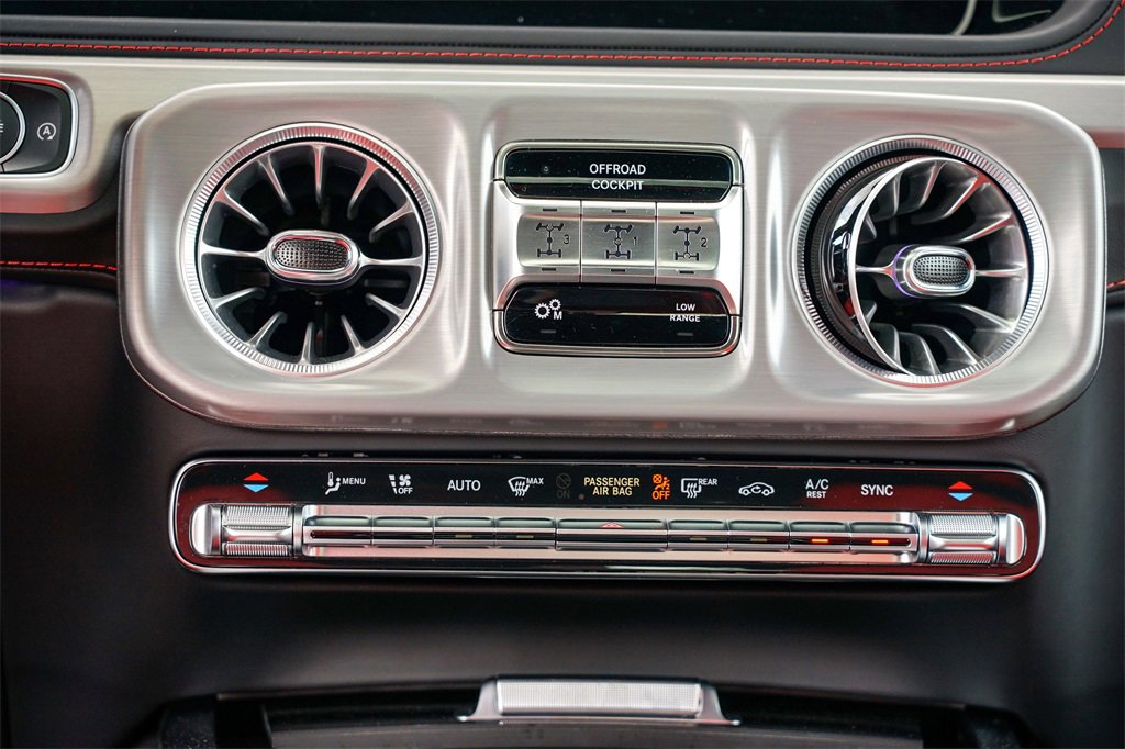 Used 2025 Mercedes-Benz G 63 AMG 4MATIC image 26