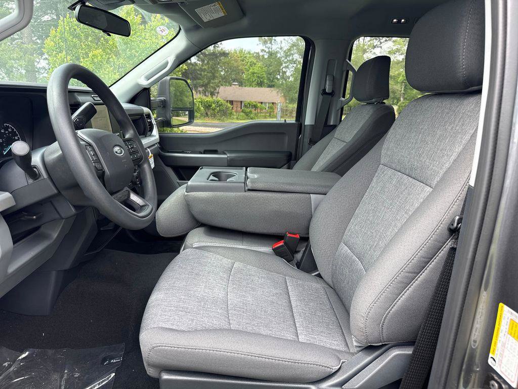 New 2026 Ford F250 XL w/ STX Appearance Package AWD/4WD image 13