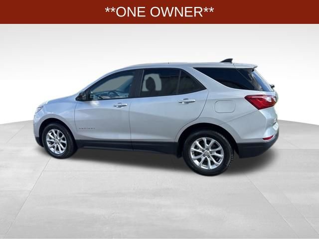 Used 2020 Chevrolet Equinox LS w/ LS Convenience Package image 4