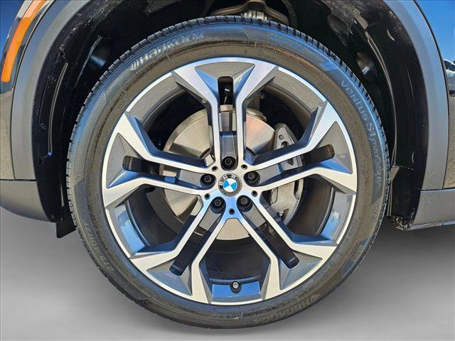 Used 2026 BMW X5 xDrive40i AWD/4WD image 23