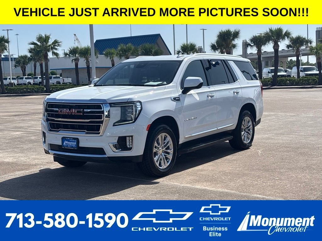 Used 2024 GMC Yukon SLT RWD image 1