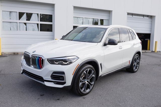 Certified 2023 BMW X5 xDrive40i w/ Premium Package