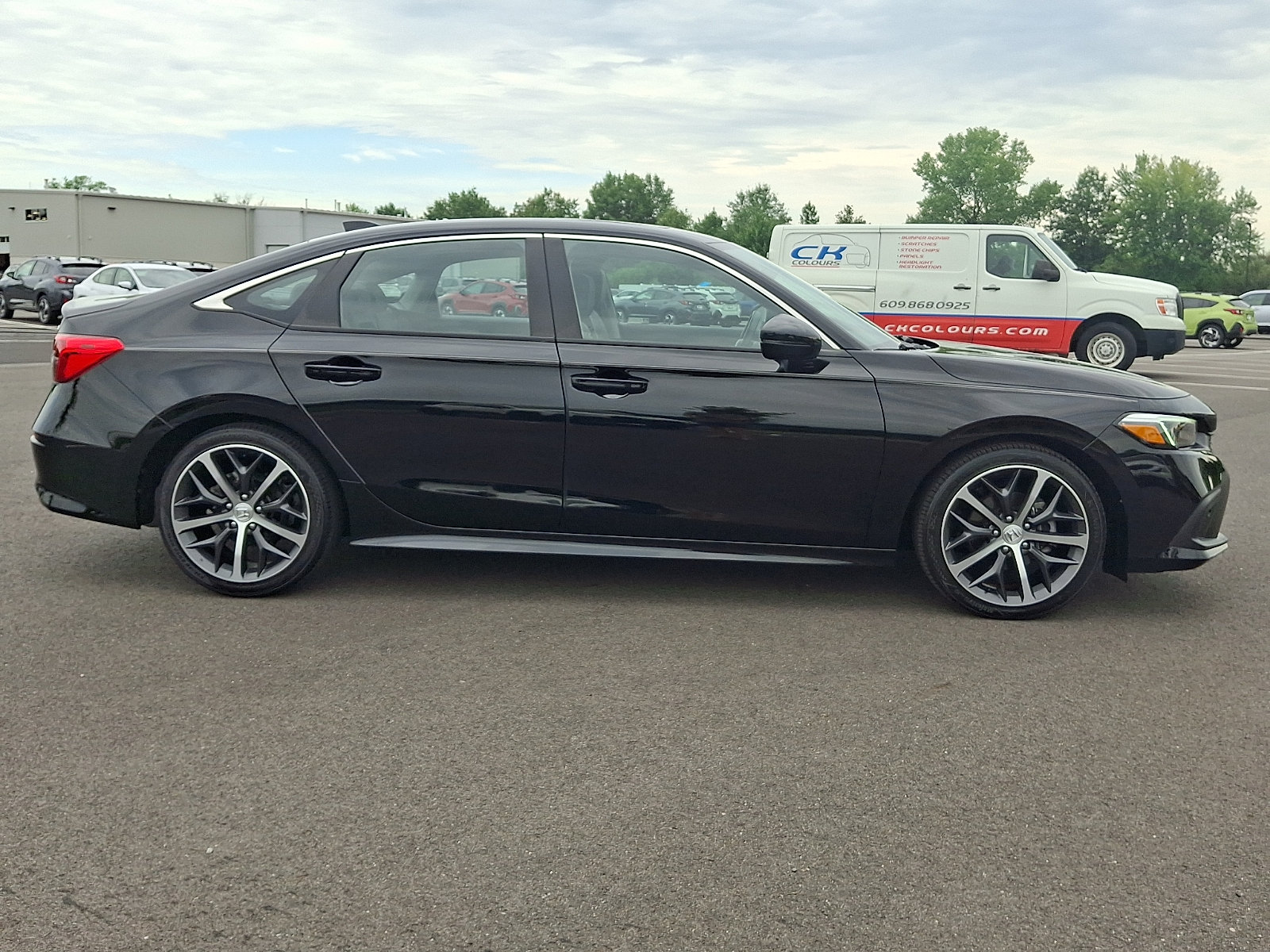 Used 2024 Honda Civic Touring image 8