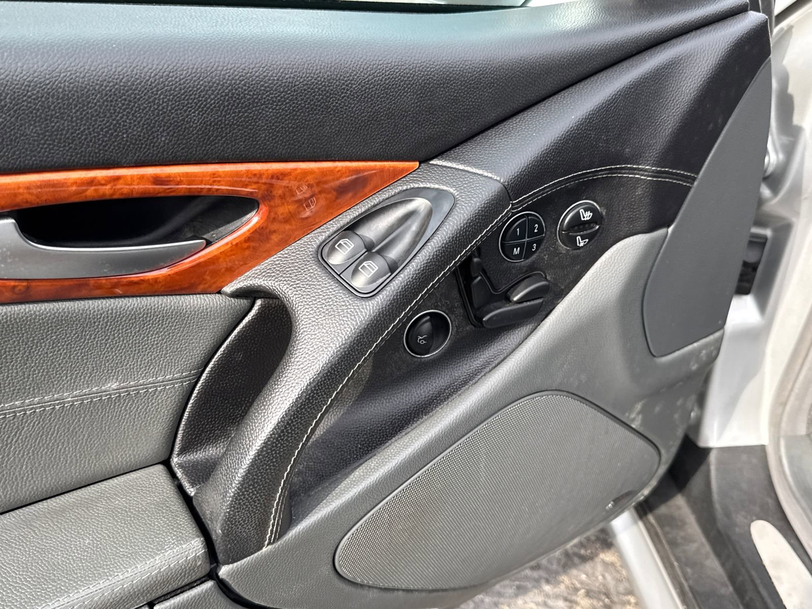 Used 2003 Mercedes-Benz SL 55 AMG image 18