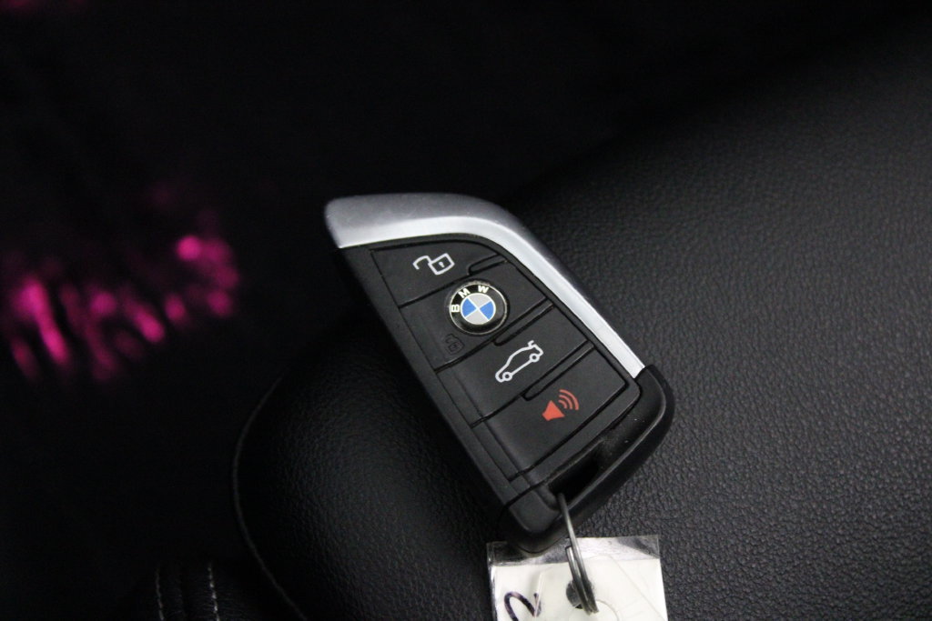 Used 2025 BMW 330i Sedan RWD image 28