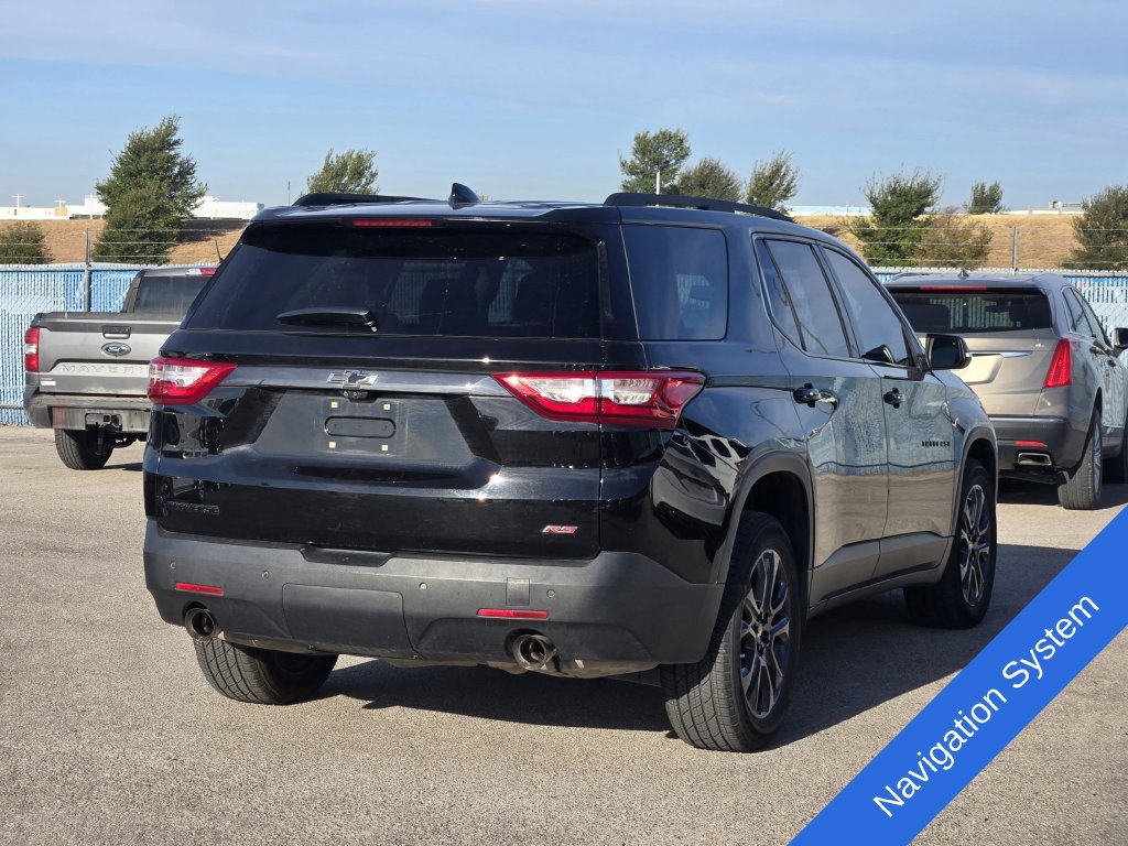 Used 2021 Chevrolet Traverse RS w/ LPO, Floor Liner Package FWD image 4