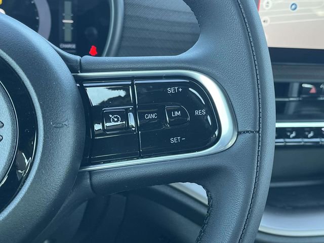 New 2025 FIAT 500 e FWD image 19