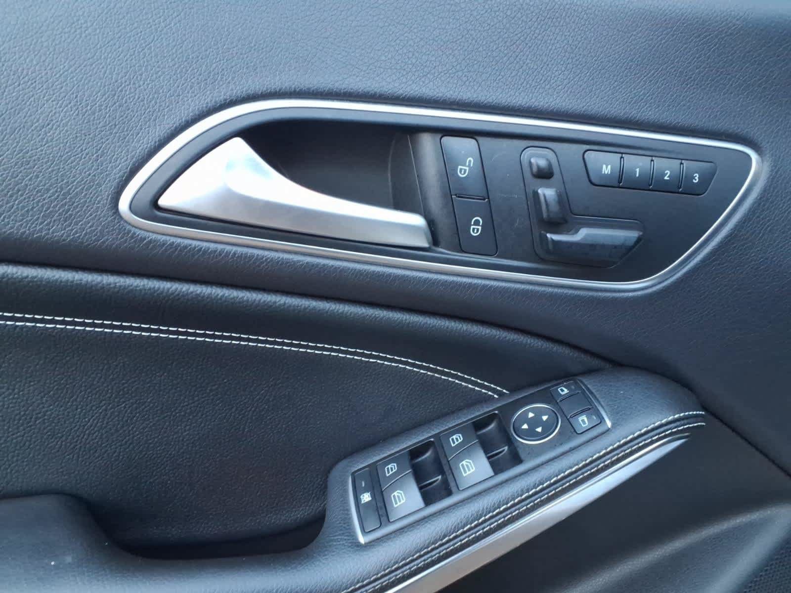 Used 2014 Mercedes-Benz CLA 250 image 14