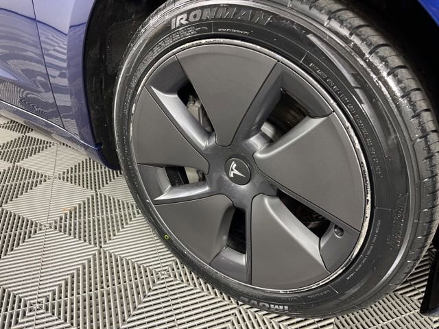 Used 2023 Tesla Model 3 Standard Range RWD image 15