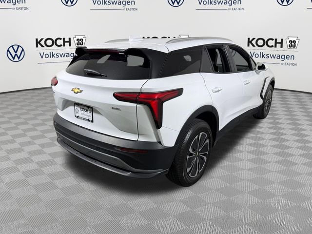 Used 2025 Chevrolet Blazer EV LT AWD/4WD image 8