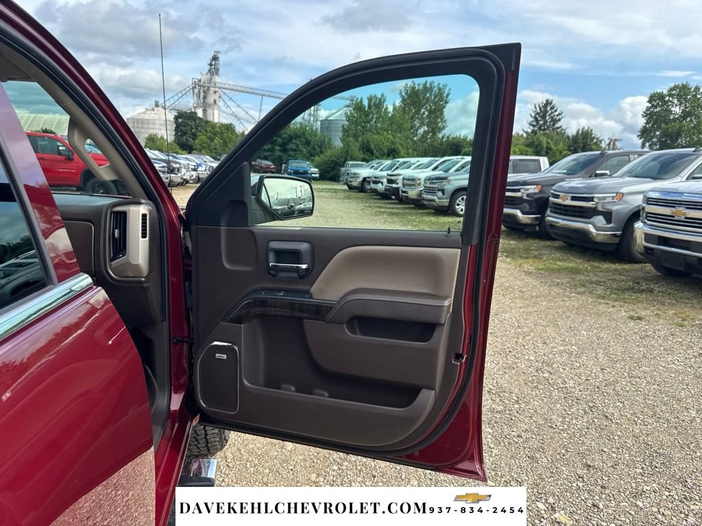 Used 2015 GMC Sierra 1500 Denali AWD/4WD image 32