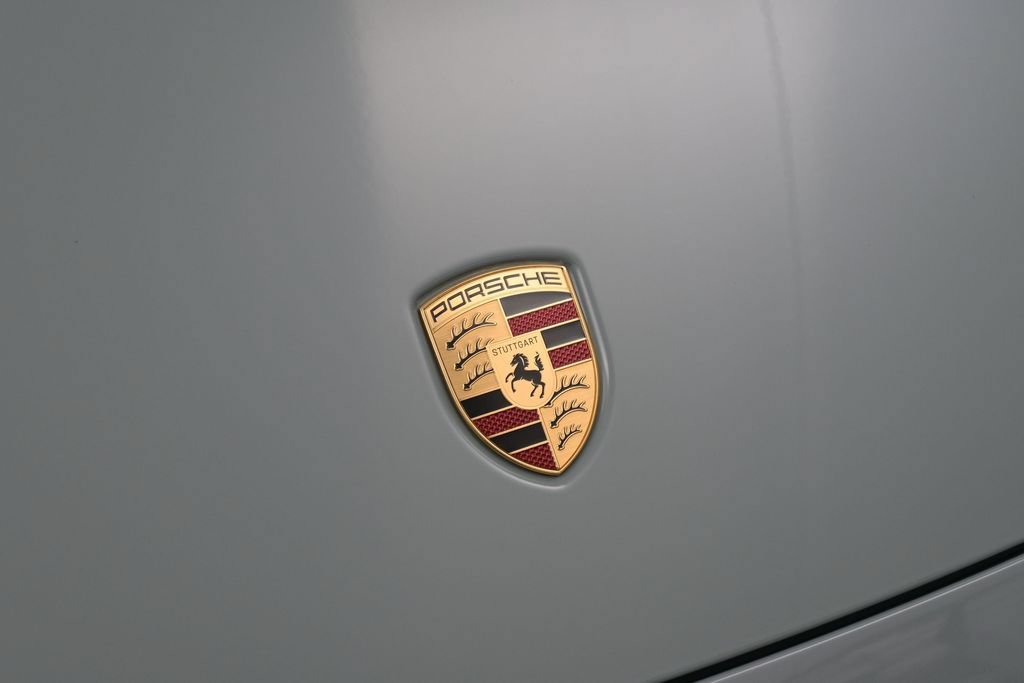 Certified 2025 Porsche 911 Carrera RWD image 13