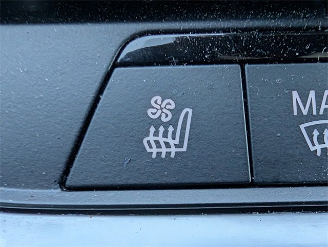 Used 2019 BMW X5 xDrive40i w/ M Sport Package image 21