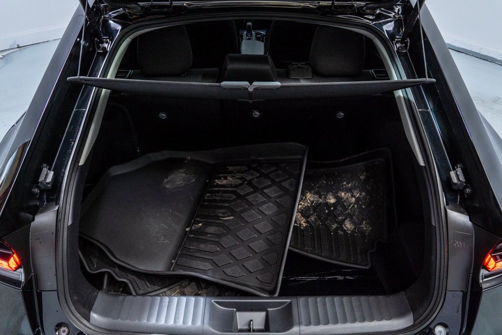 Used 2026 Toyota Prius LE image 23