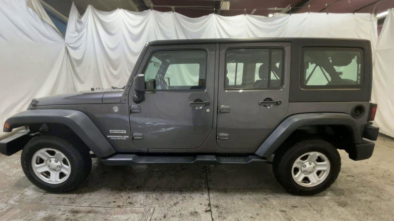 Used 2014 Jeep Wrangler Unlimited Sport w/ Connectivity Group image 5