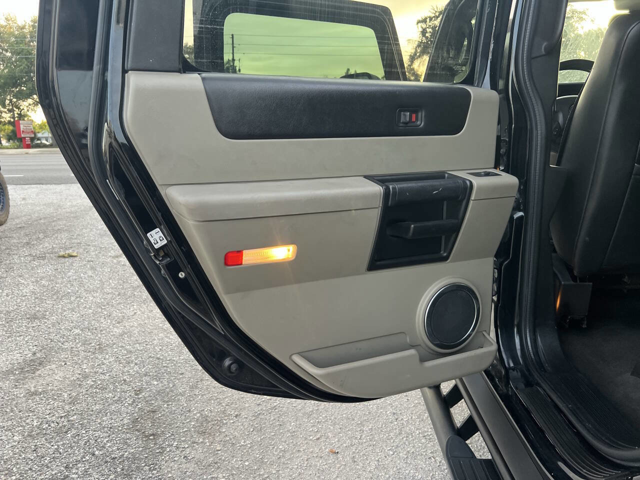 Used 2006 HUMMER H2 SUT image 27