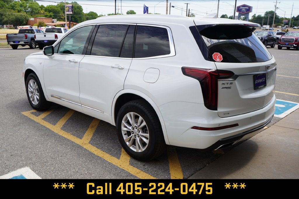 Used 2024 Cadillac XT6 Luxury w/ LPO, Floor Liner Package AWD/4WD image 12