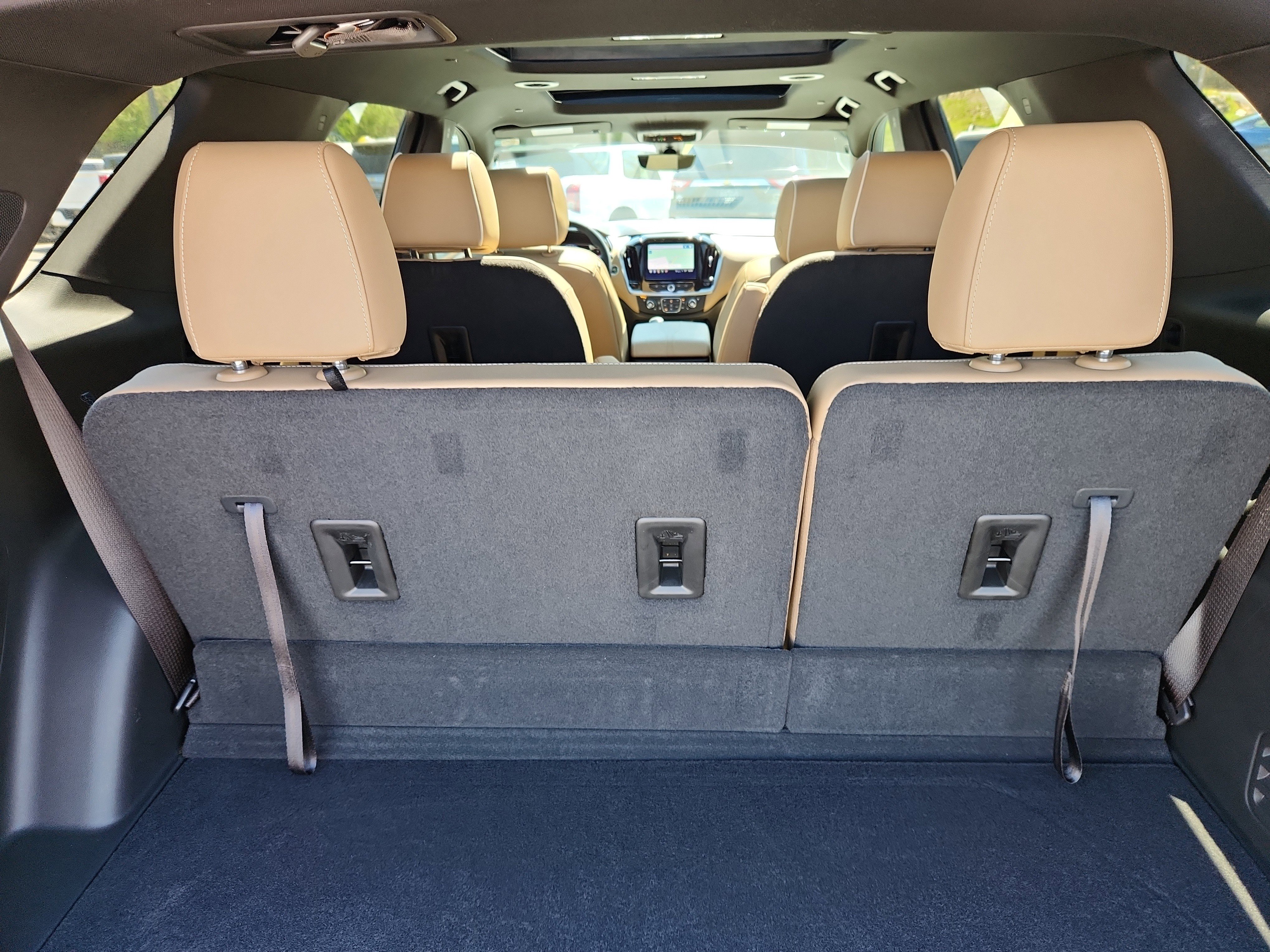 Used 2023 Chevrolet Traverse Premier w/ LPO, Floor Liner Package image 59