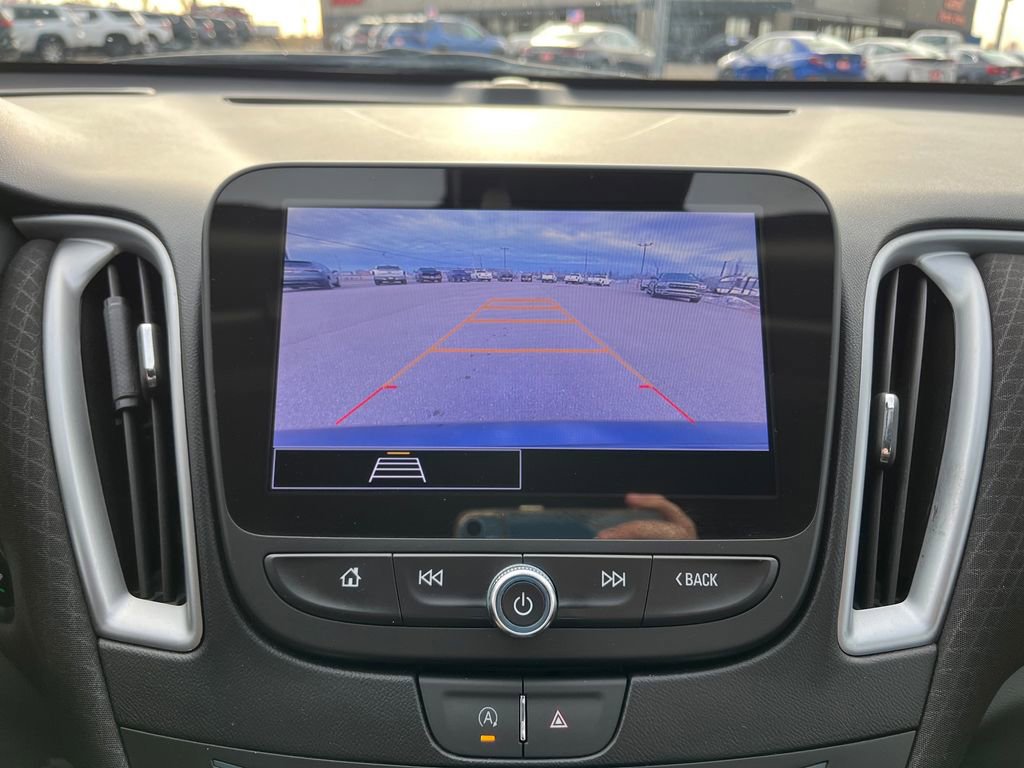 Used 2023 Chevrolet Malibu LT image 26