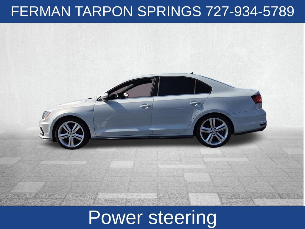 Used 2017 Volkswagen Jetta GLI FWD image 5