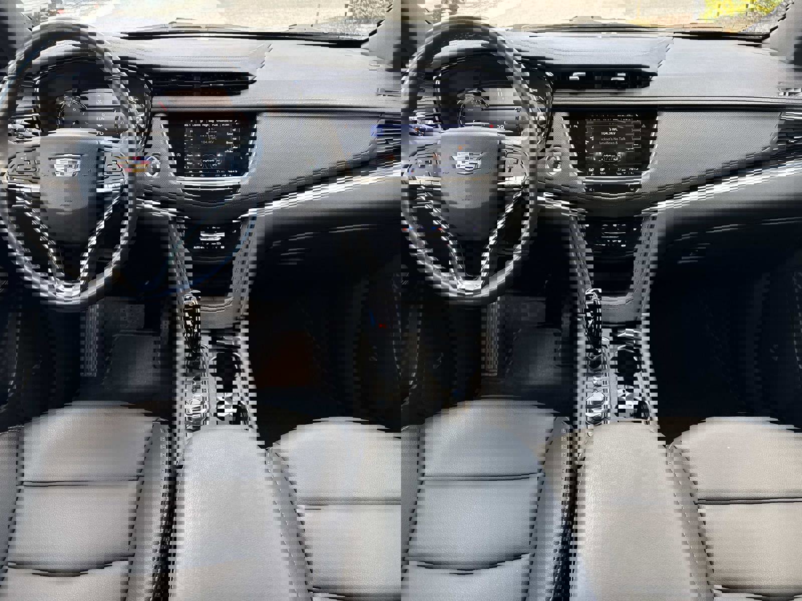 Certified 2023 Cadillac XT6 Luxury image 17