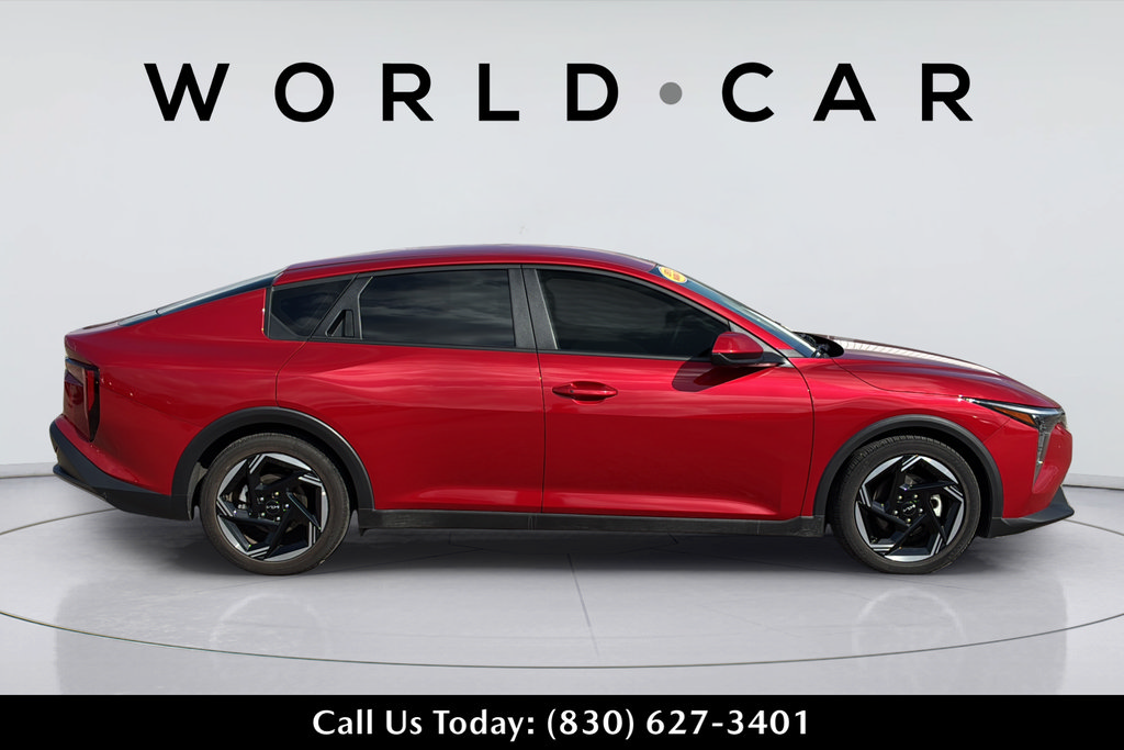 Certified 2025 Kia K4 EX FWD image 3
