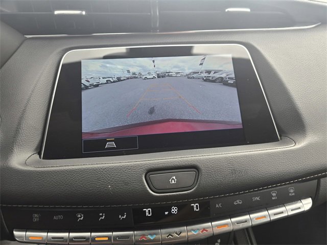 Used 2023 Cadillac XT4 Luxury w/ Cold Weather Package image 23