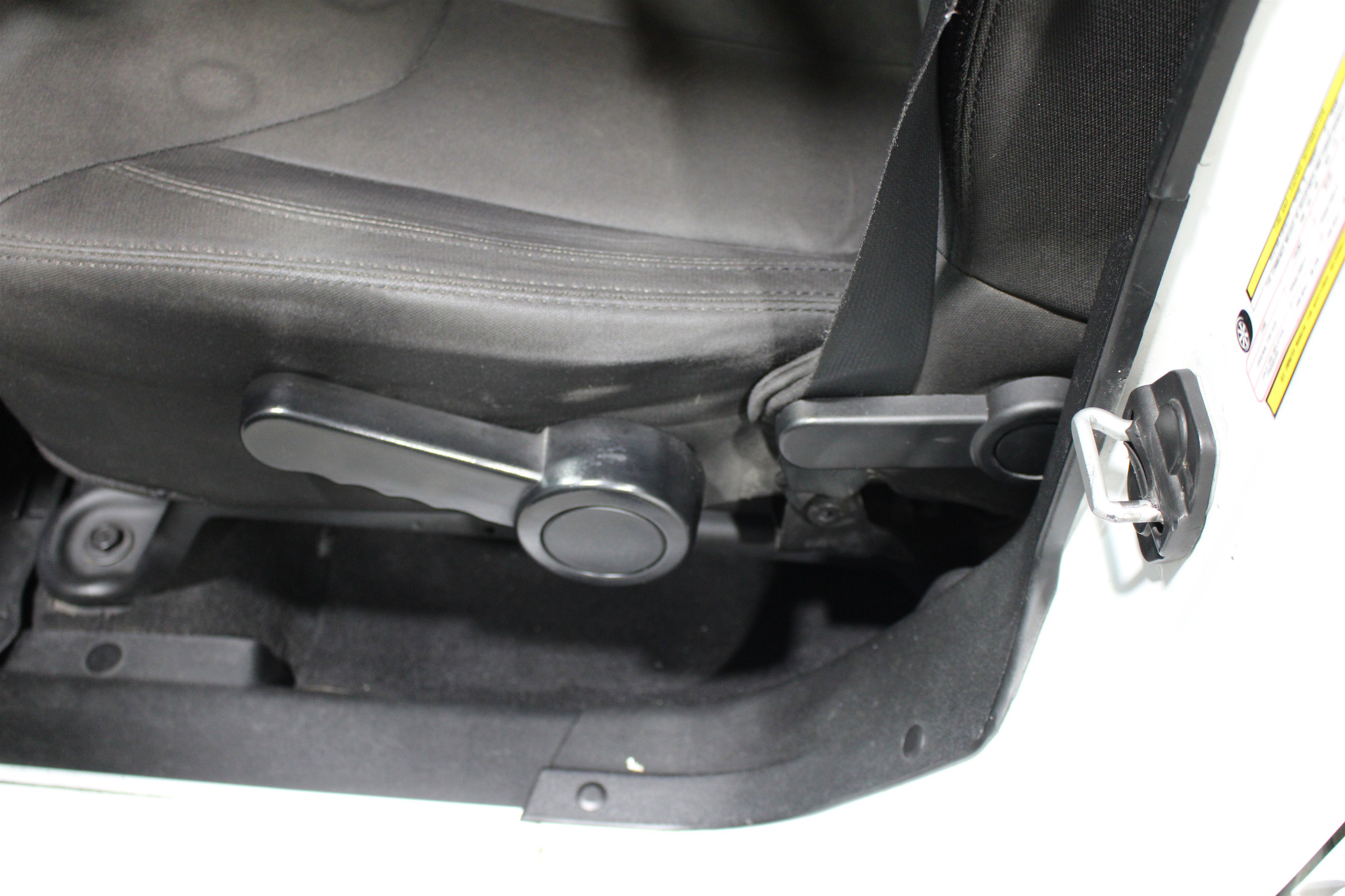 Used 2015 Jeep Wrangler Unlimited Sport w/ Quick Order Package 24S AWD/4WD image 4