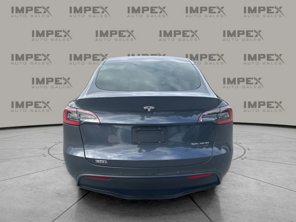 Used 2021 Tesla Model Y Long Range image 4