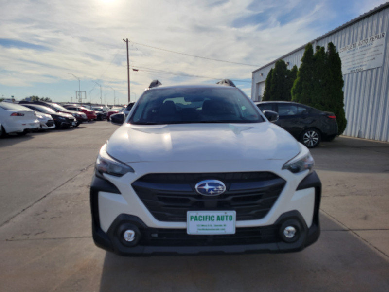 Used 2024 Subaru Outback Premium w/ Popular Package #1A AWD/4WD image 2