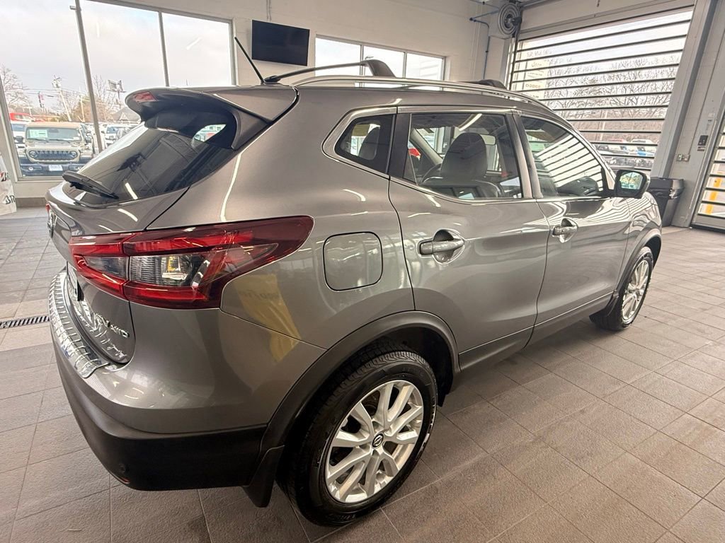 Used 2020 Nissan Rogue Sport SV w/ Technology Package image 7