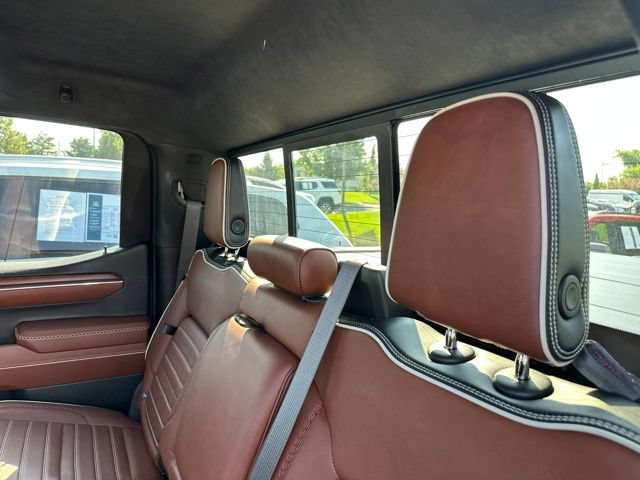 Used 2024 GMC Sierra 1500 Denali Ultimate AWD/4WD image 13