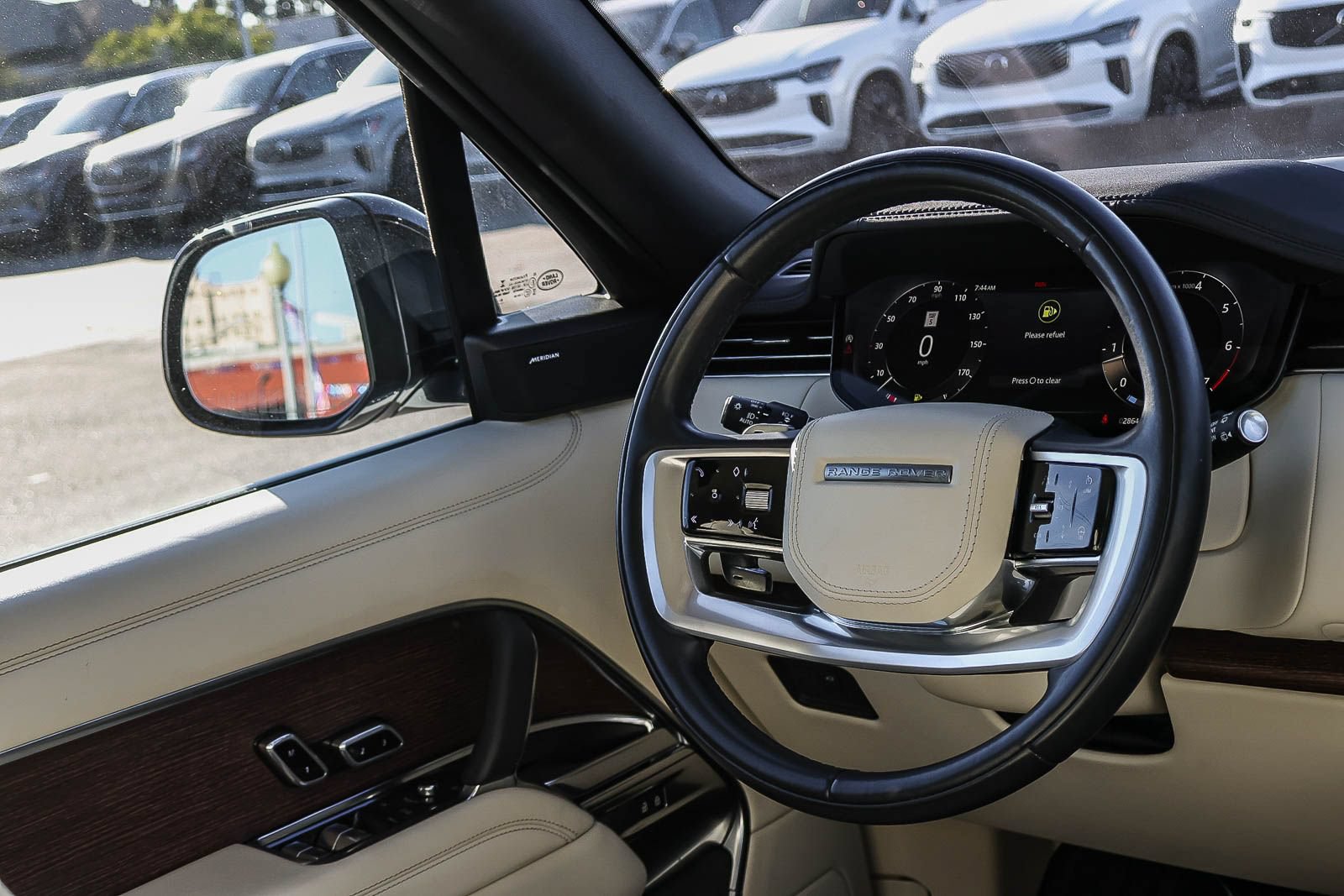 Certified 2023 Land Rover Range Rover SE AWD/4WD image 25
