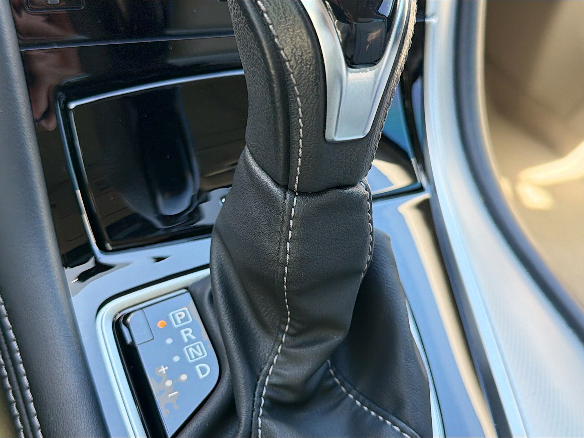 Used 2019 INFINITI Q50 Luxe w/ Essential Package (3.0T Luxe) image 28