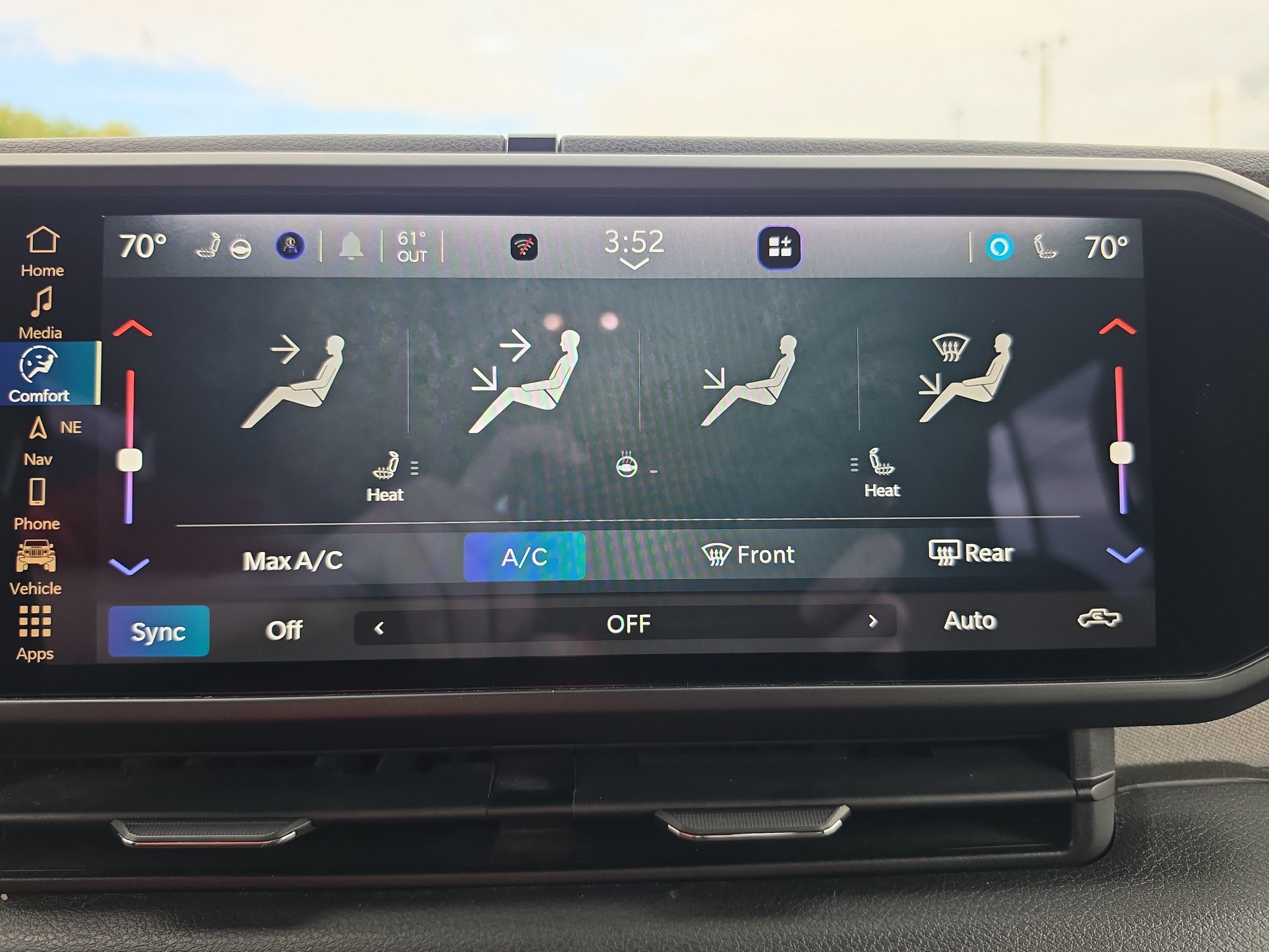 Used 2025 Jeep Gladiator Sport AWD/4WD image 32