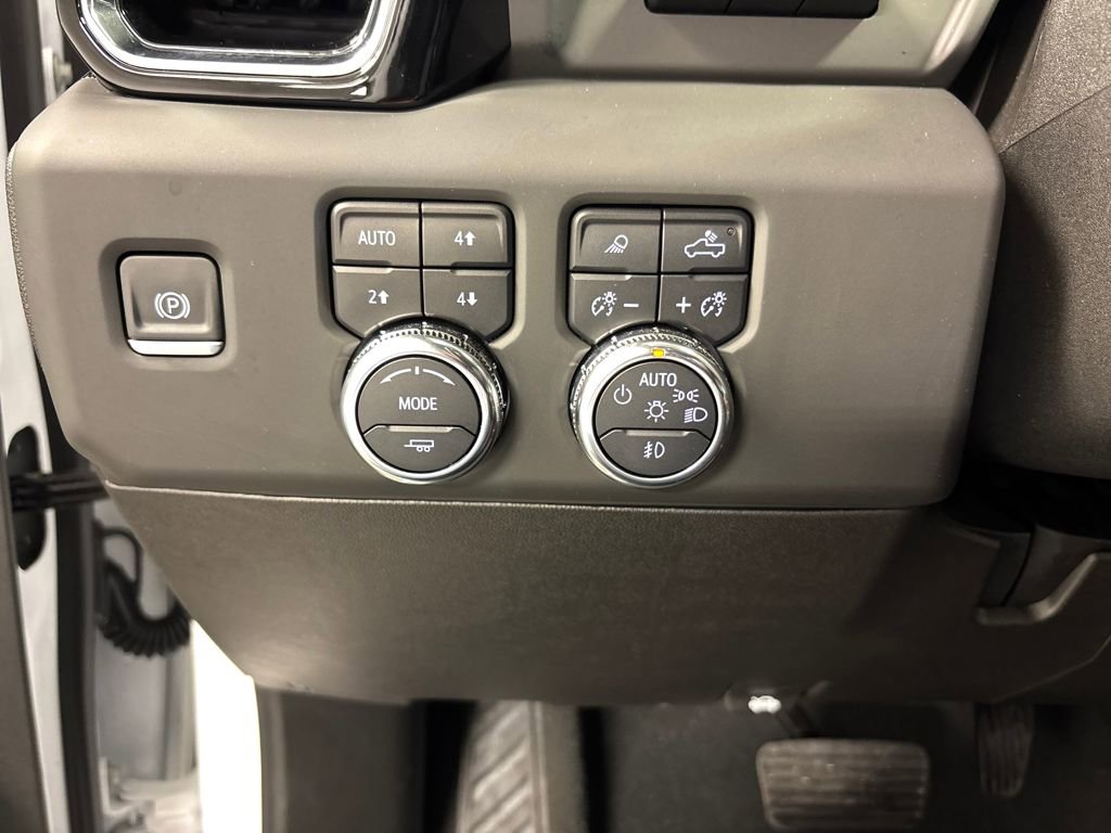 Certified 2025 GMC Sierra 2500 Denali Ultimate image 35