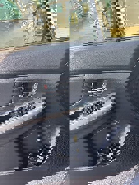 Used 2015 Subaru Impreza 2.0i Limited image 24