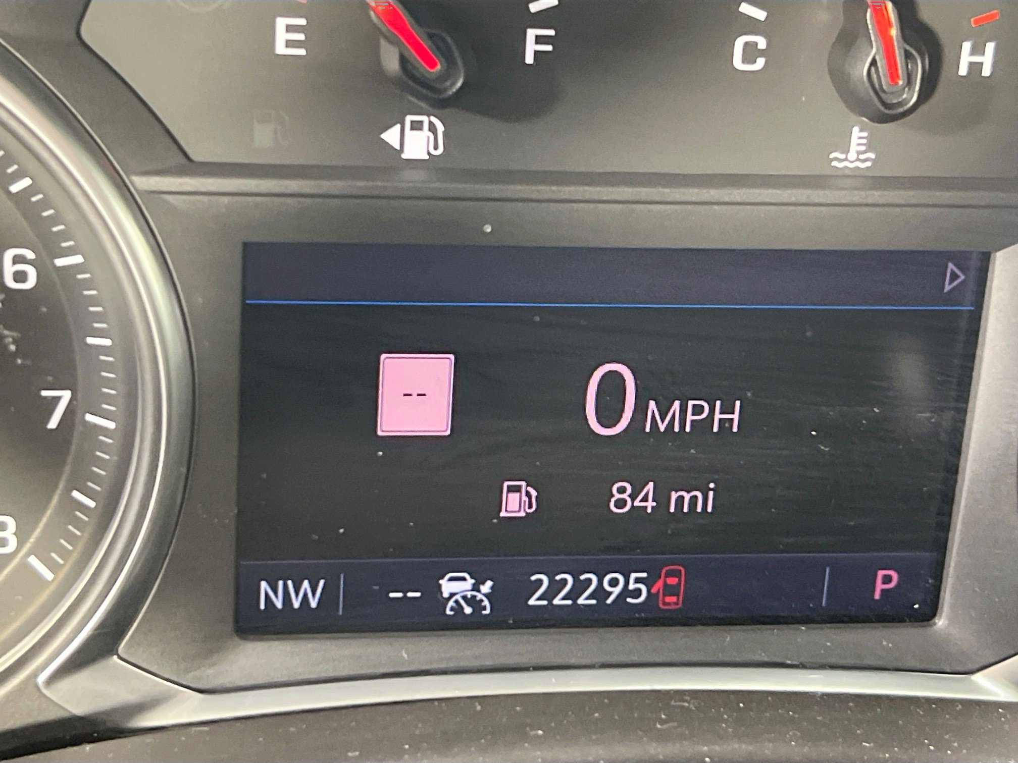 Used 2022 GMC Terrain SLE w/ Driver Convenience Package image 12