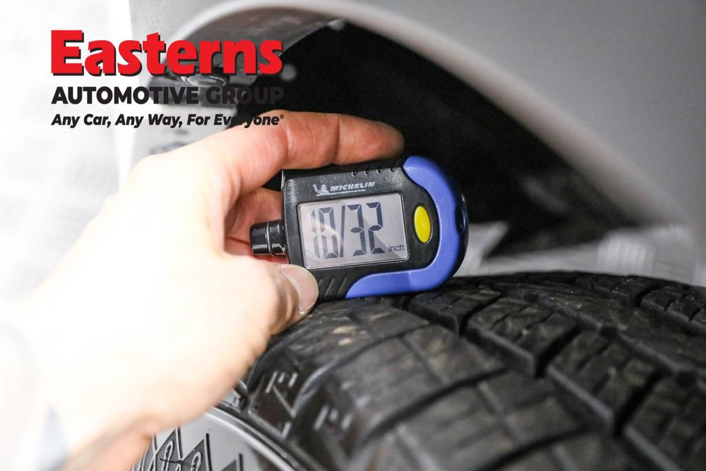 Used 2023 Ford Transit 350 XLT image 26