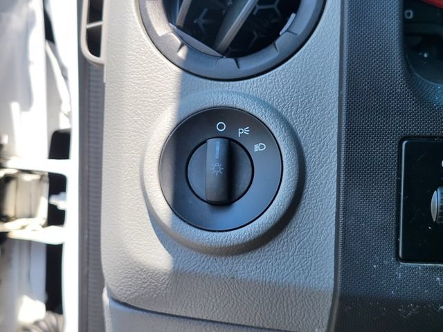 Used 2012 Ford E-350 and Econoline 350 XLT RWD image 22