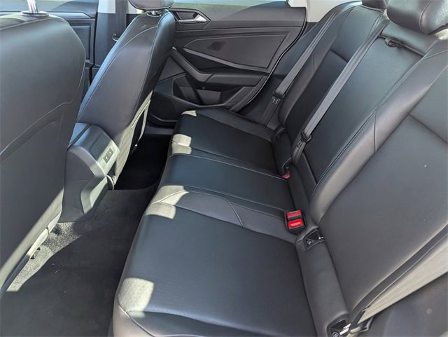 Used 2019 Volkswagen Jetta SEL w/ Cold Weather Package image 20