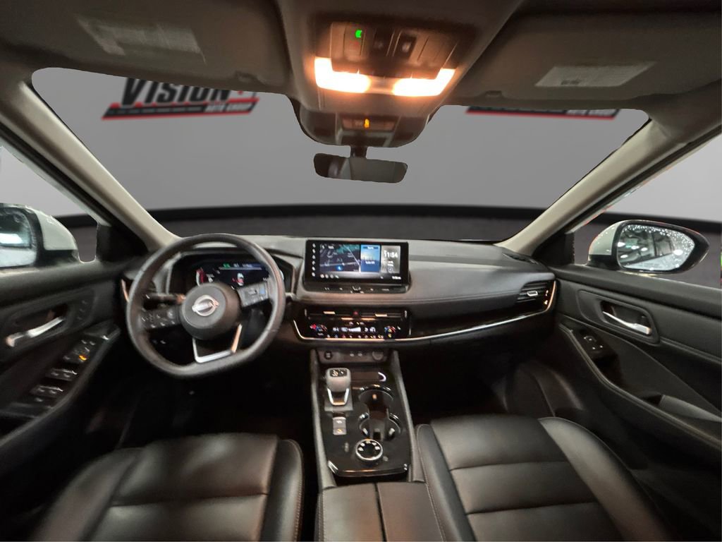 Used 2024 Nissan Rogue SL w/ SL Premium Package image 25